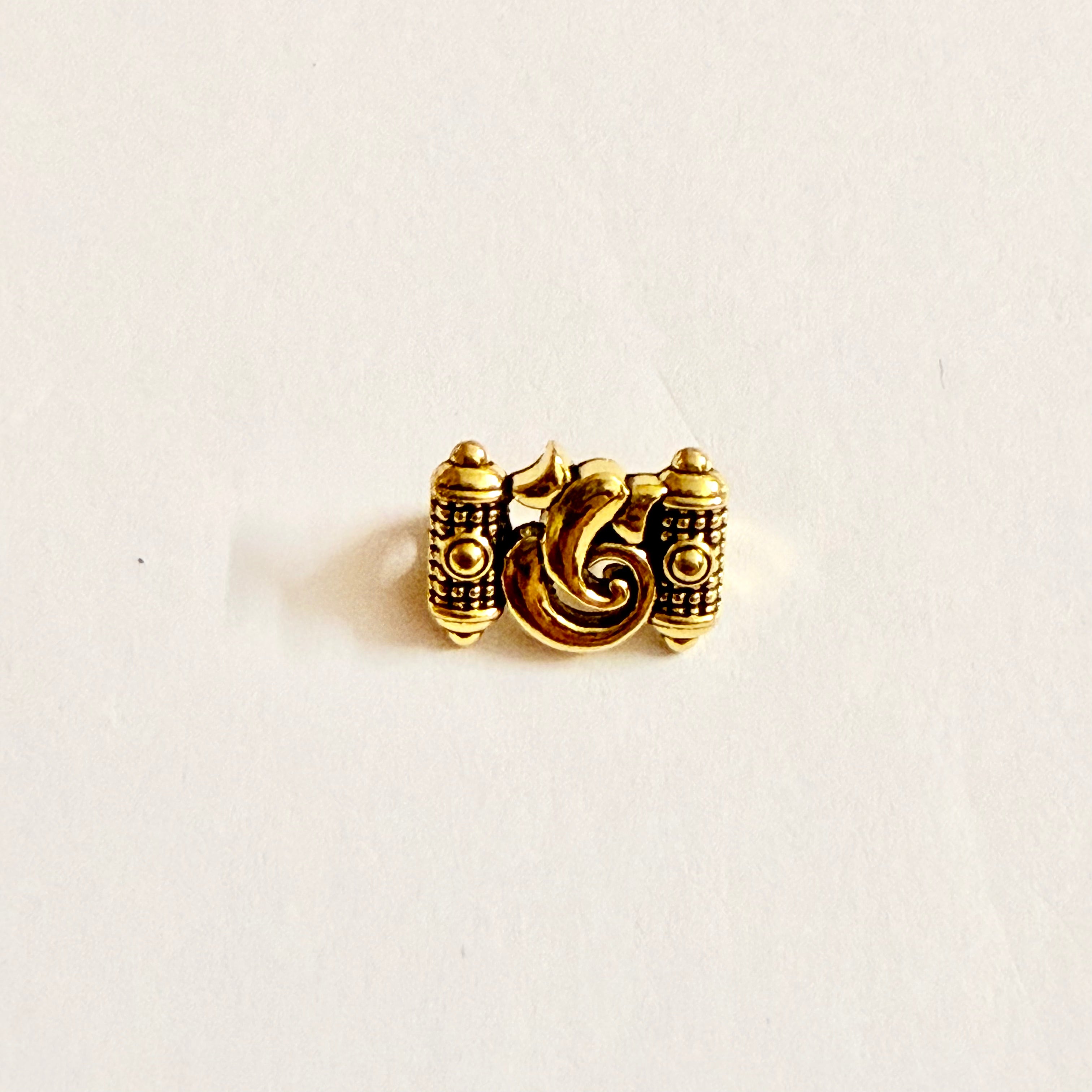 Ganesha Rakhi Charm Metal Gold - TypeB (CK030) - 1 Pcs